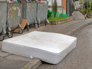 materasso rifiuto ingombrante materasso rifiuto ingombrante